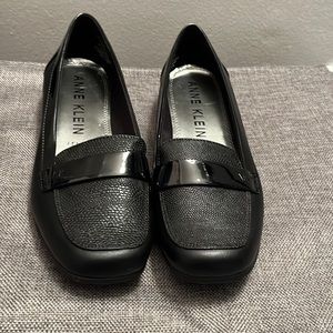 Anne Klein Black Flats